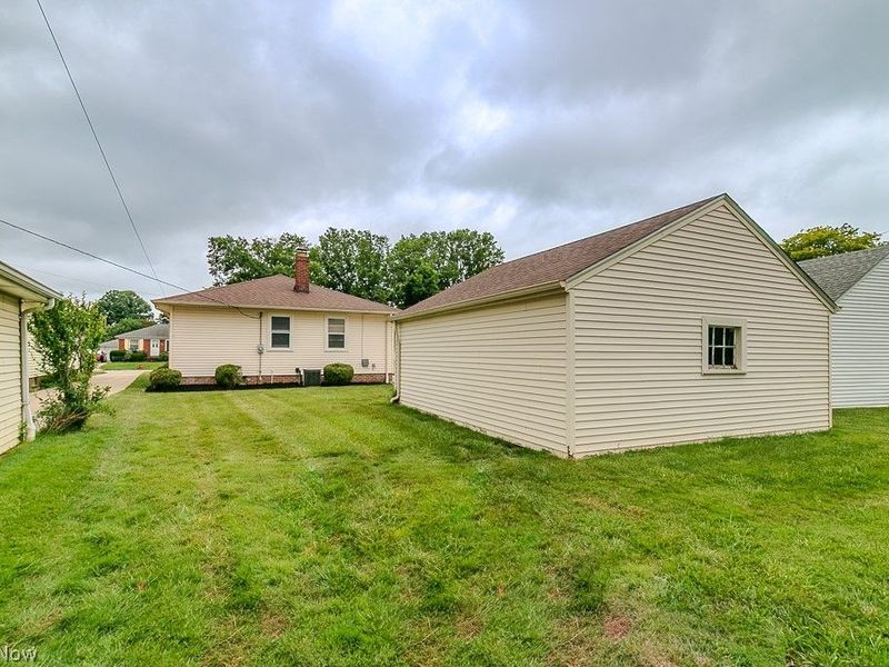 595 Dickerson Road, Willowick, OH 44095 Photo 35