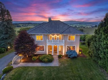 957 SUMMIT AVE, HARRISONBURG, VA 22802