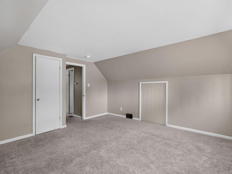 4706 Dundee Avenue, Columbus, OH 43227 Photo 19