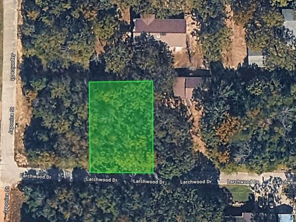 * W Larchwood Drive , Diamond City, AR 72644