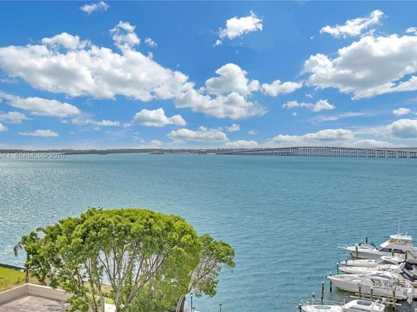 1865 Brickell Ave , Unit A805, Miami, FL 33129