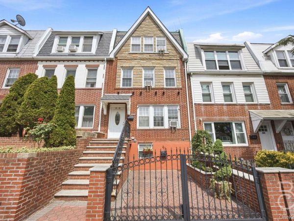 20-46 33rd Street , Astoria, NY 11105