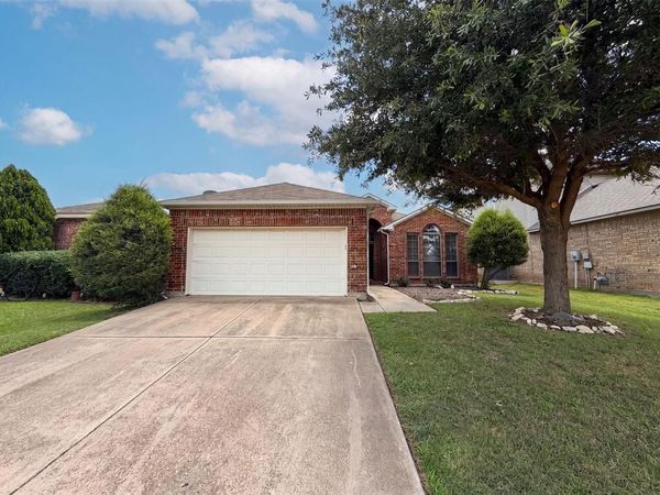 1205 Kachina Lane , Fort Worth, TX 76052