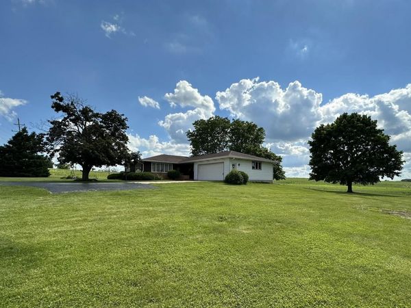 4430 IL Rte 26 N, FREEPORT, IL 61032