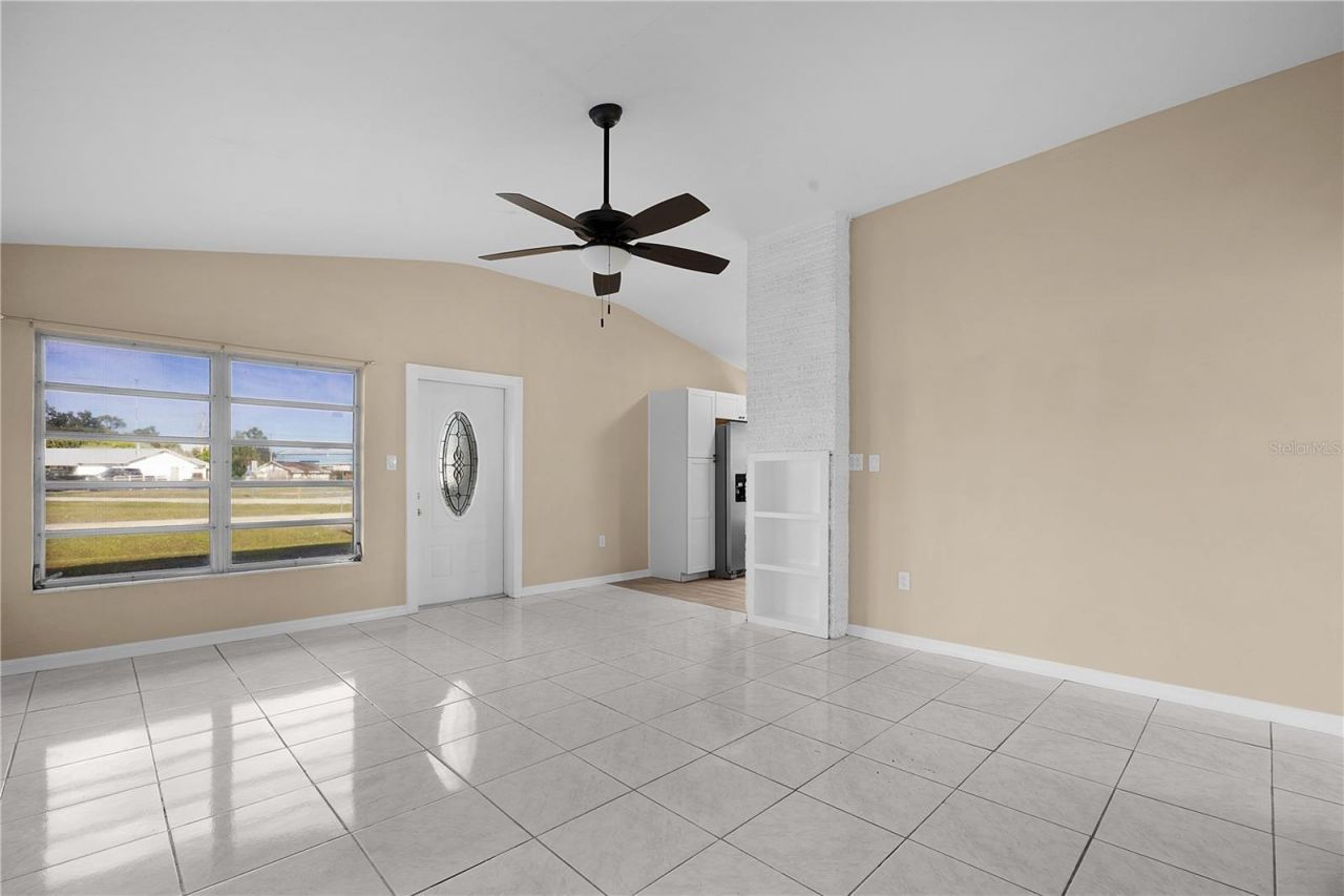 275 Lakeview Drive , North Fort Myers, FL 33917 Photo
