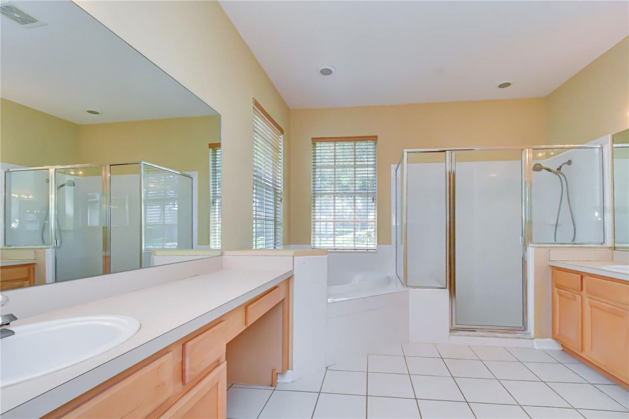 3512 Cordgrass Drive, Valrico, FL 33596 Photo
