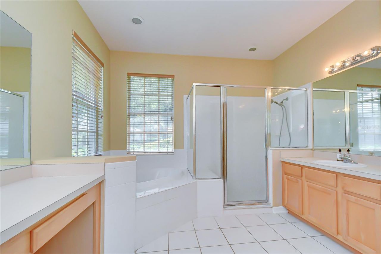 3512 Cordgrass Drive, Valrico, FL 33596 Photo