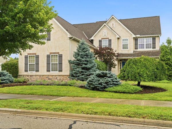 5849 Vandeleur Place , Dublin, OH 43016