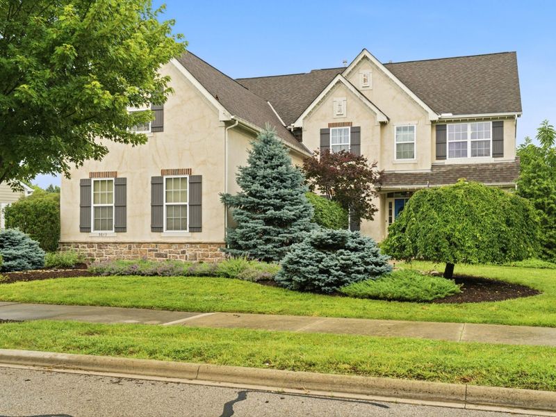 5849 Vandeleur Place, Dublin, OH 43016 Photo 1