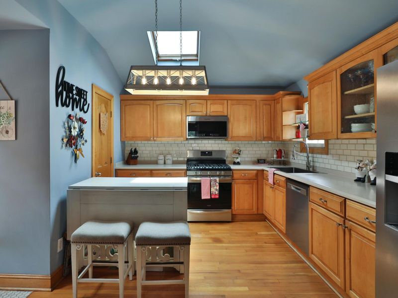 31 E Blenkner Street , Columbus, OH 43215 Photo 21