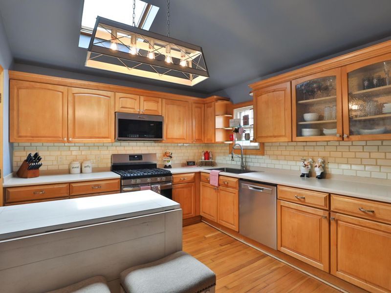 31 E Blenkner Street , Columbus, OH 43215 Photo 22