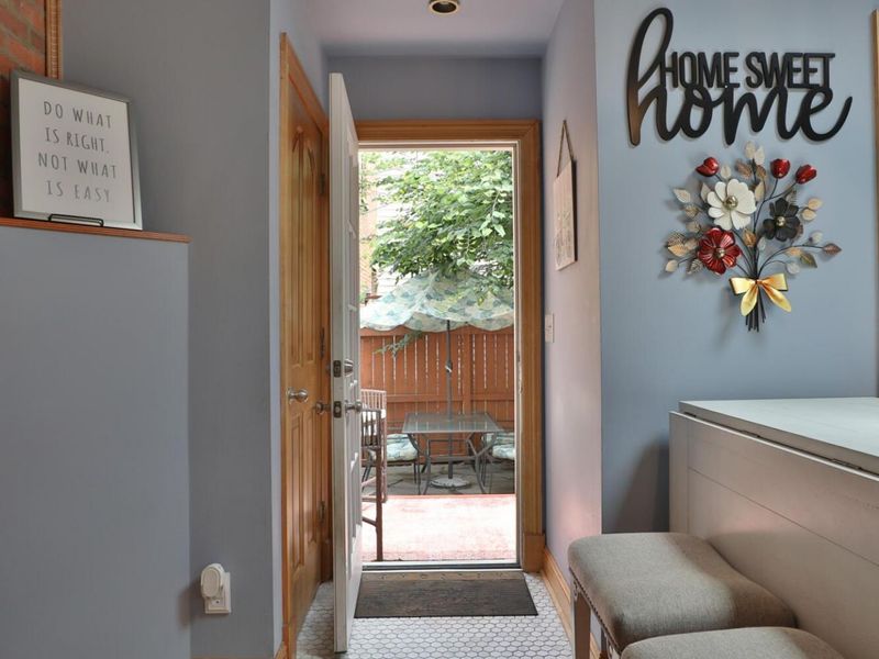 31 E Blenkner Street , Columbus, OH 43215 Photo 26