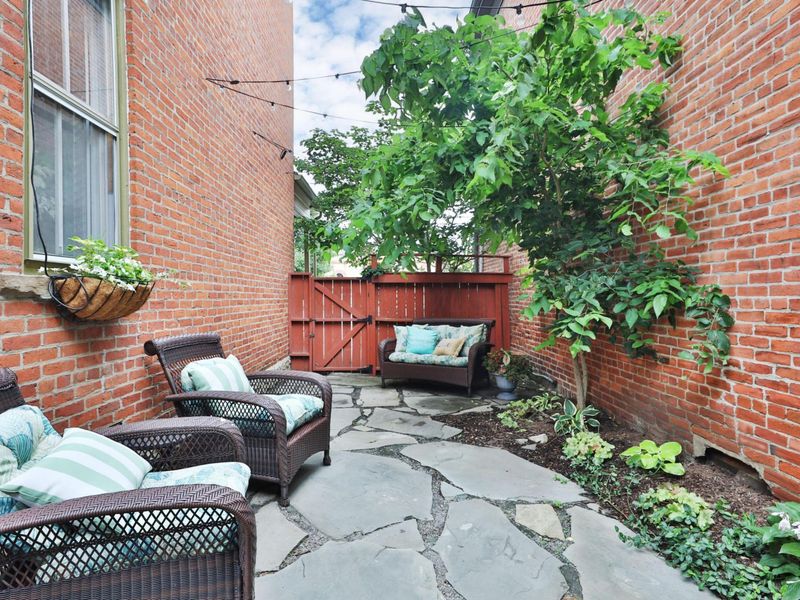 31 E Blenkner Street , Columbus, OH 43215 Photo 44