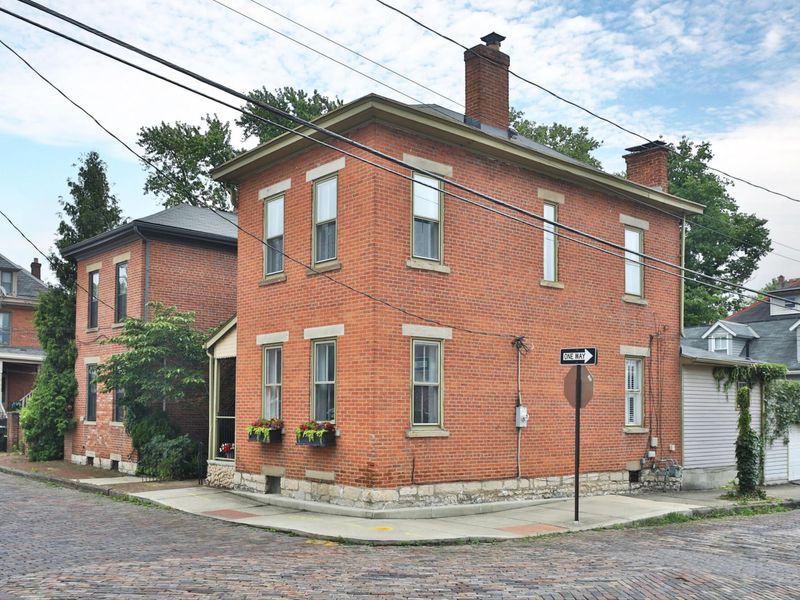 31 E Blenkner Street , Columbus, OH 43215 Photo 47