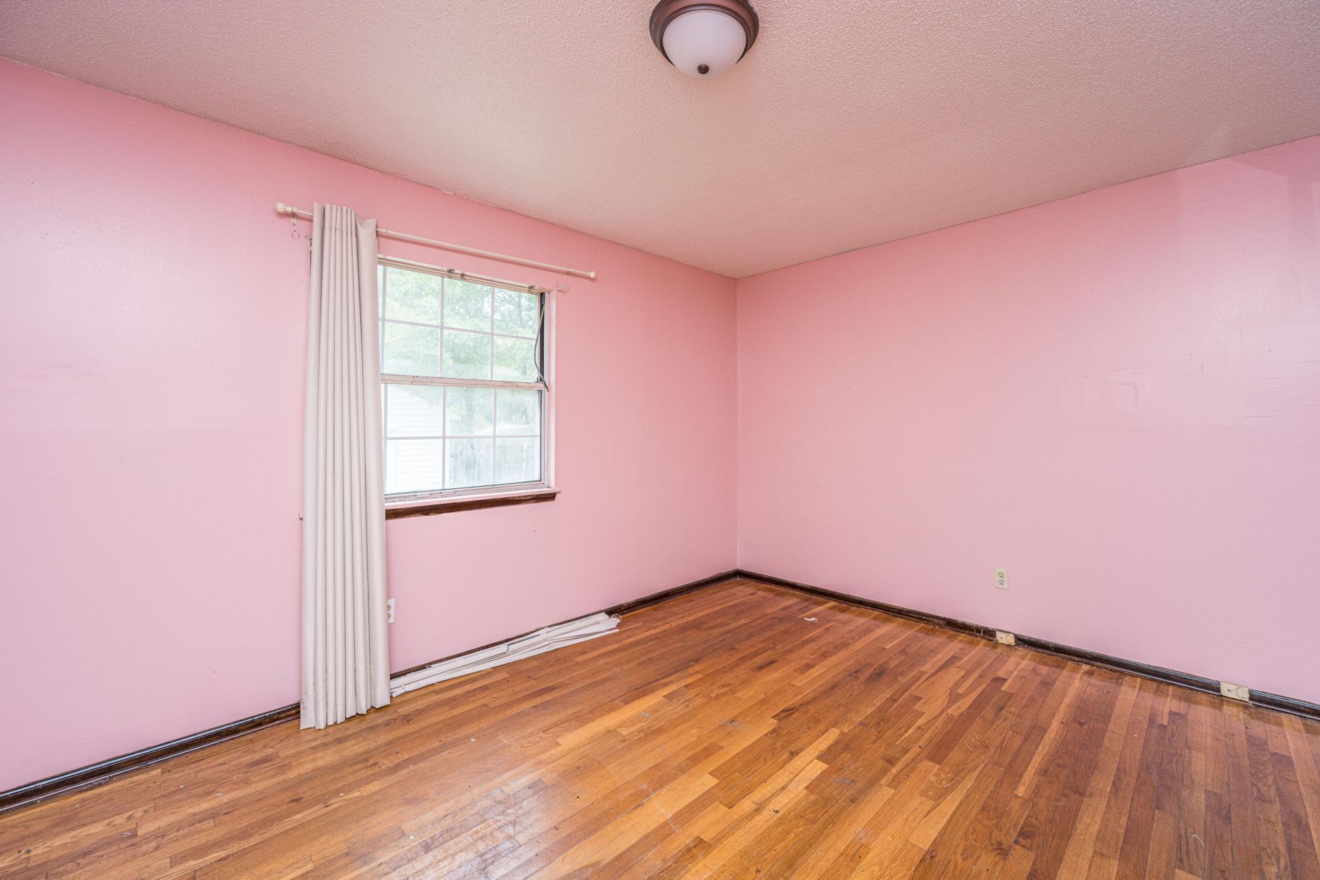 86 Peppertree Lane Photo 13