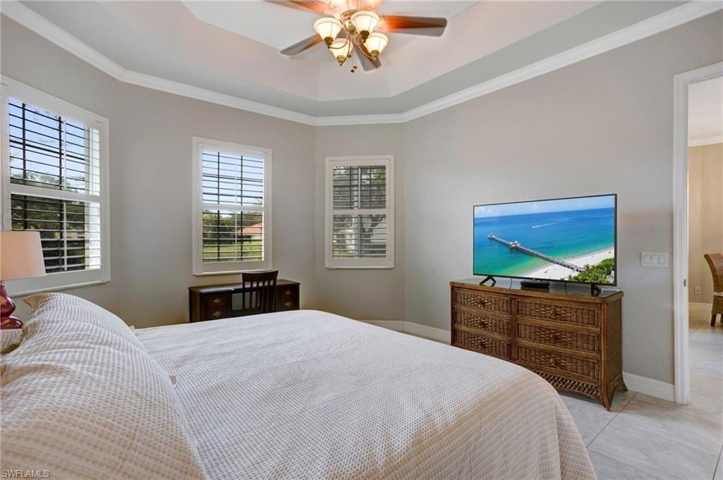 4821 Europa Dr, Naples, FL 34105 Photo