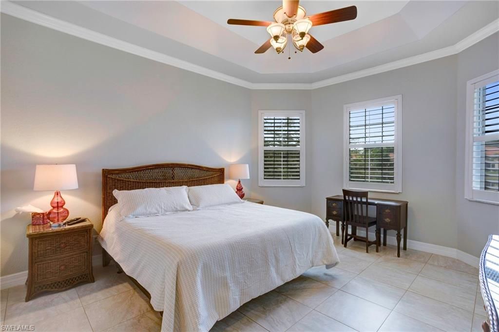 4821 Europa Dr, Naples, FL 34105 Photo