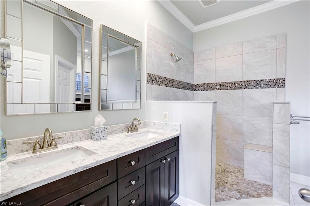 4821 Europa Dr, Naples, FL 34105 Photo