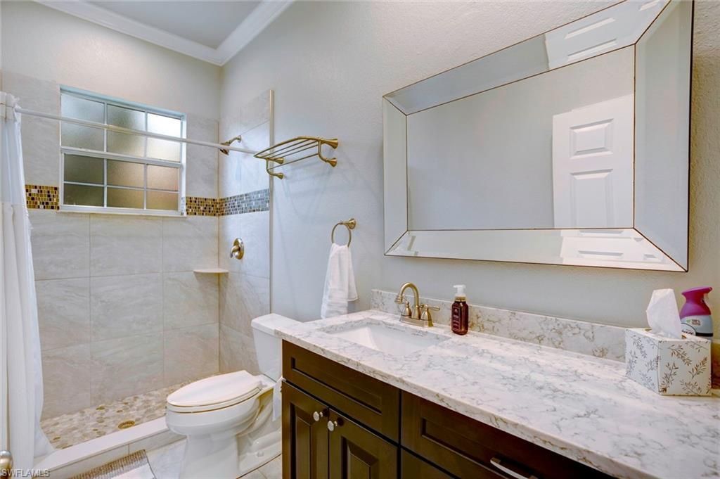 4821 Europa Dr, Naples, FL 34105 Photo