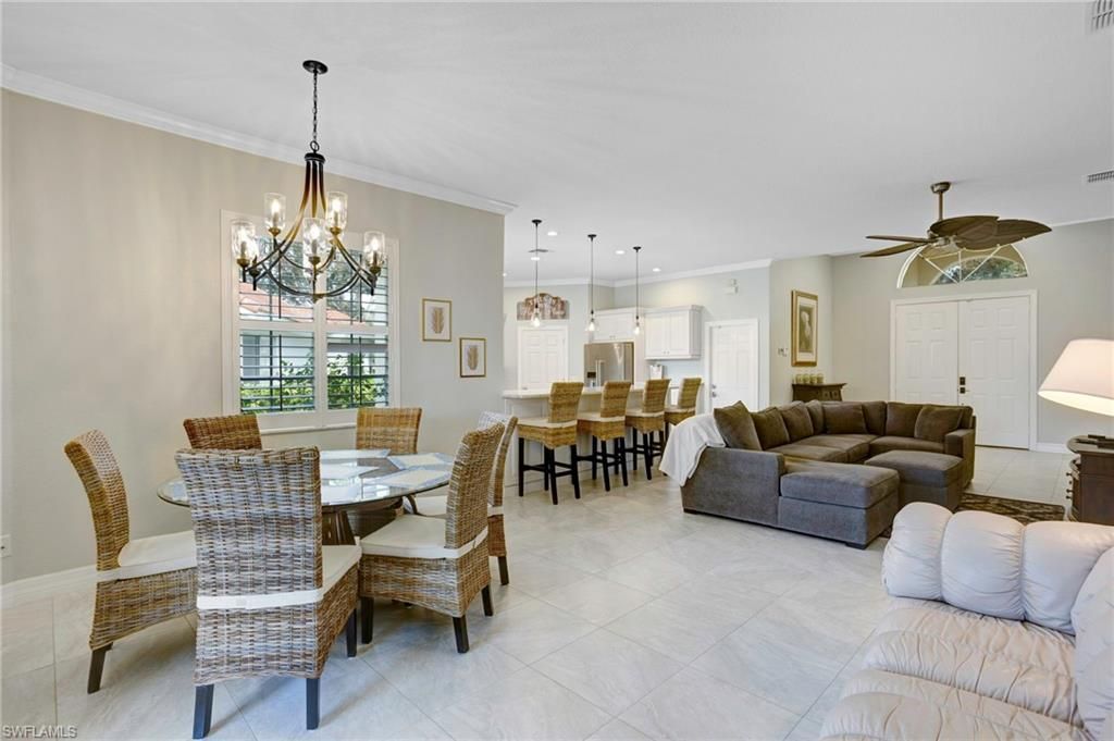 4821 Europa Dr, Naples, FL 34105 Photo