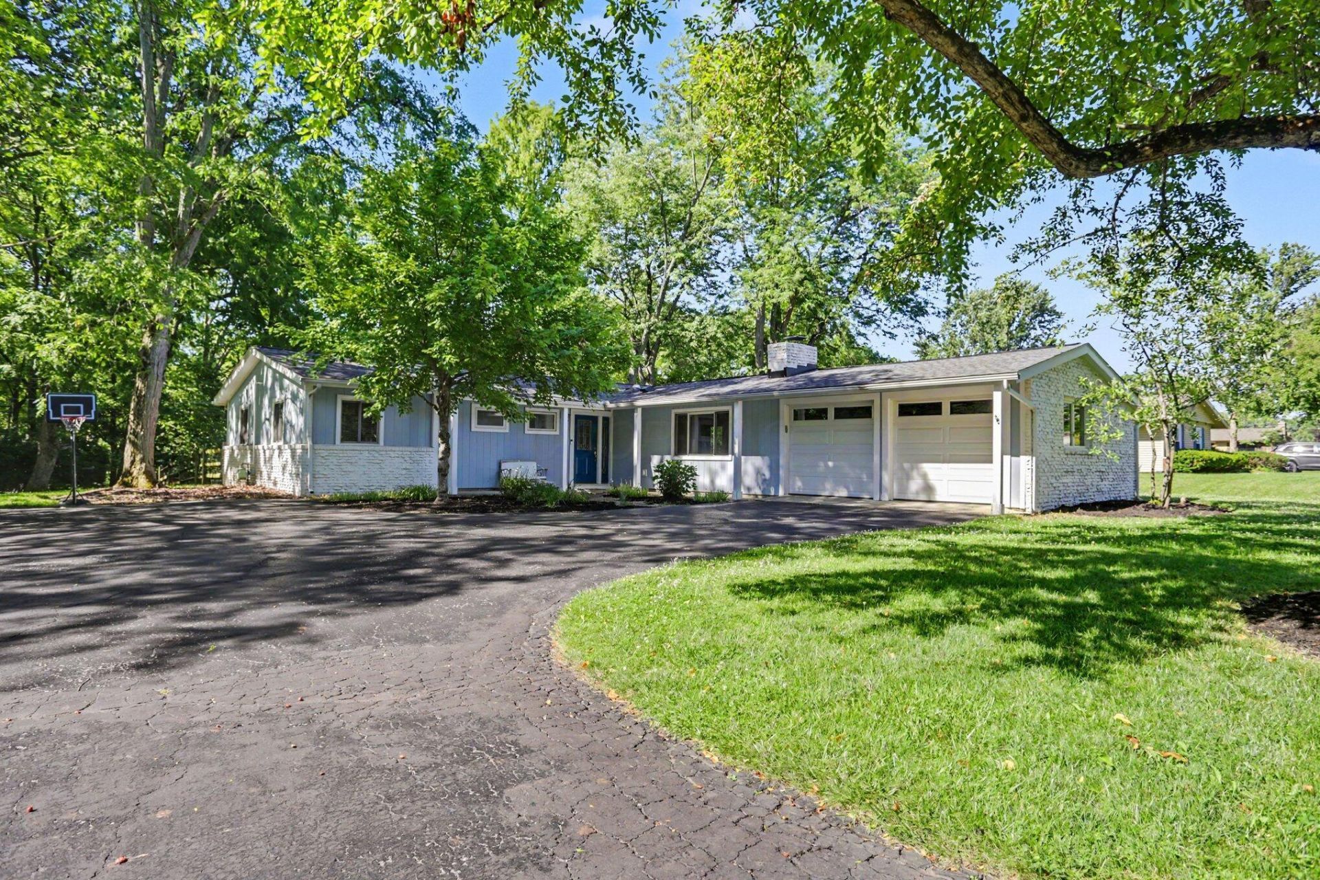 3335 Darbyshire Drive, Hilliard, OH 43026 Main Photo