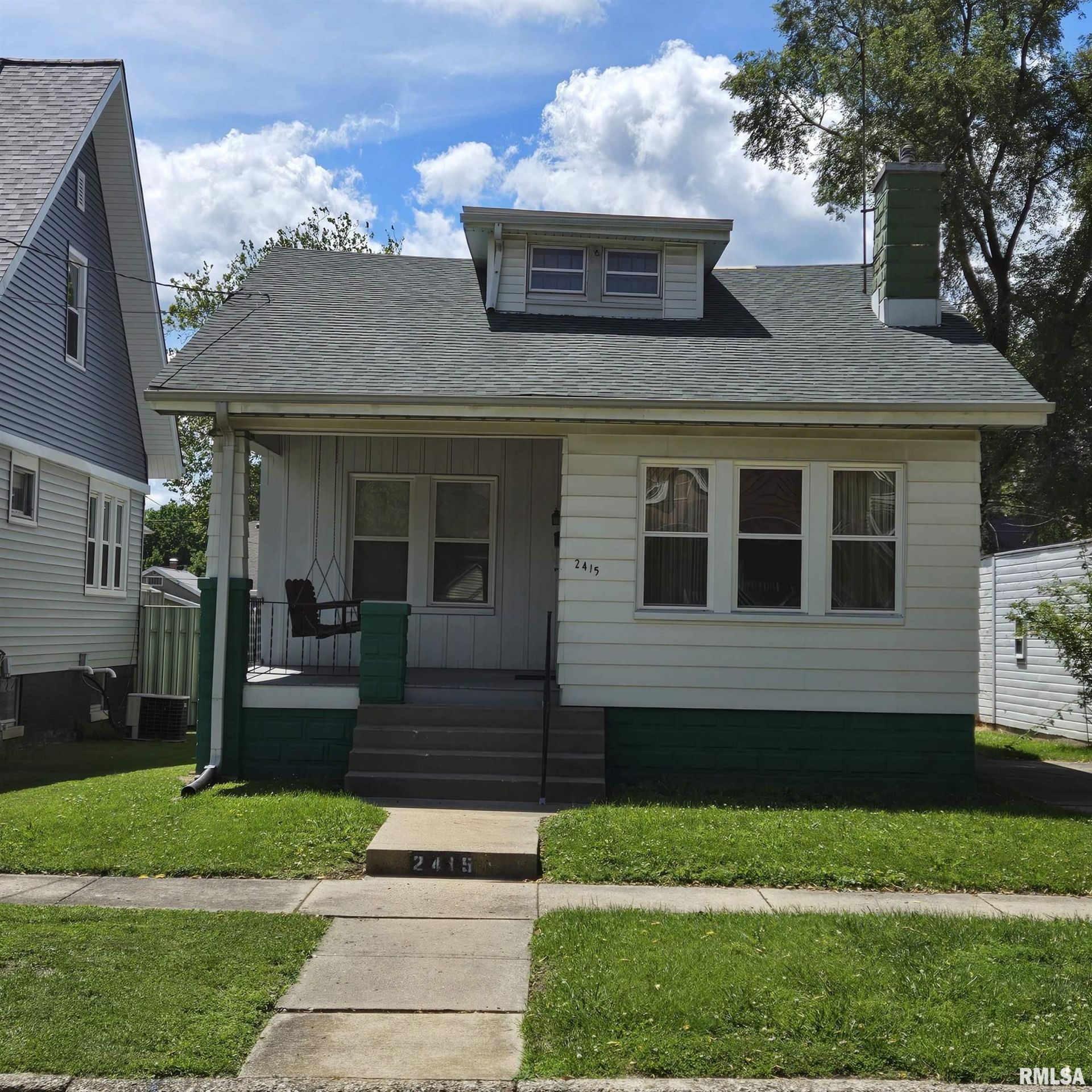 2415 N Central Avenue, Peoria, IL 61603 Main Photo