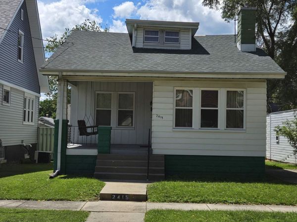 2415 N CENTRAL Avenue, Peoria, IL 61603