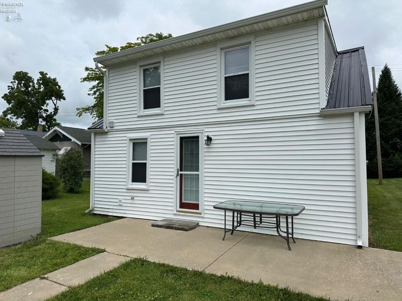 2113 Campbell Street, Sandusky, OH 44870 Photo 2