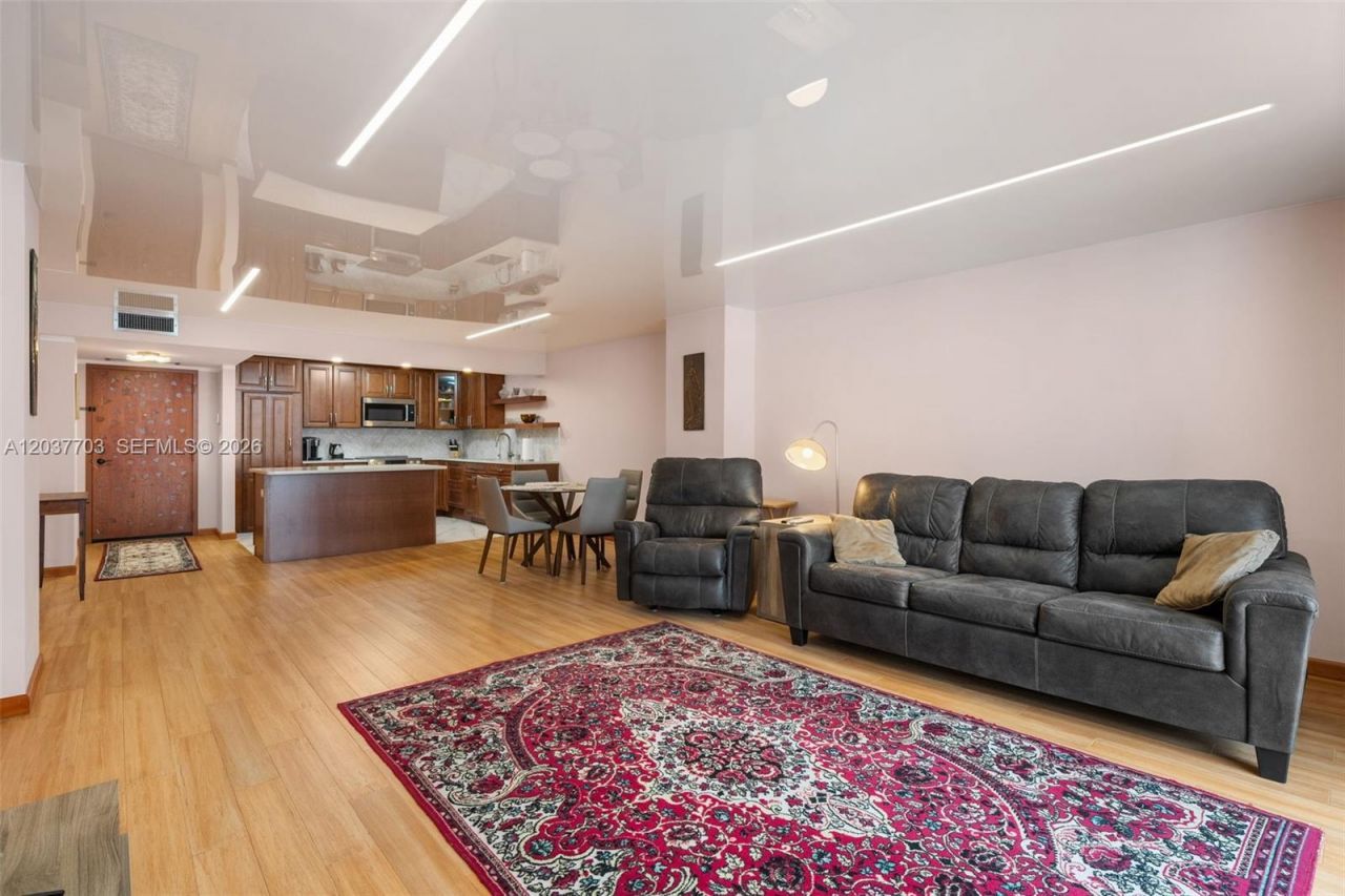 1865 S Ocean Dr , Unit 16B, Hallandale Beach, FL 33009 Photo