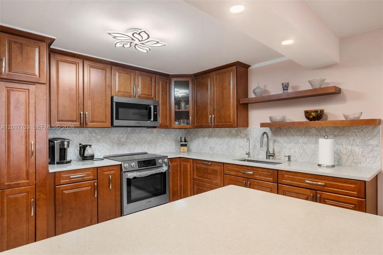 1865 S Ocean Dr , Unit 16B, Hallandale Beach, FL 33009 Photo