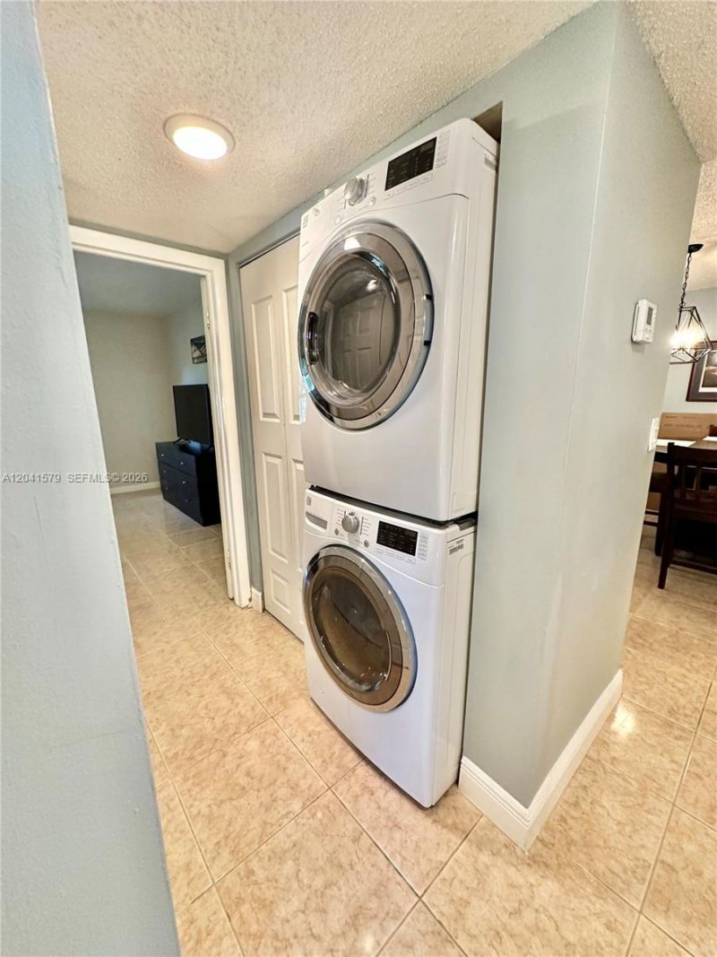 7561 NW 16th St , Unit 2208, Plantation, FL 33313 Photo