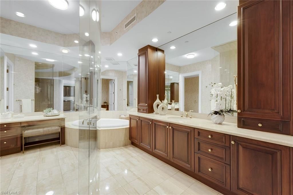 4101 Gulf Shore Blvd N, Unit 17N, Naples, FL 34103 Photo