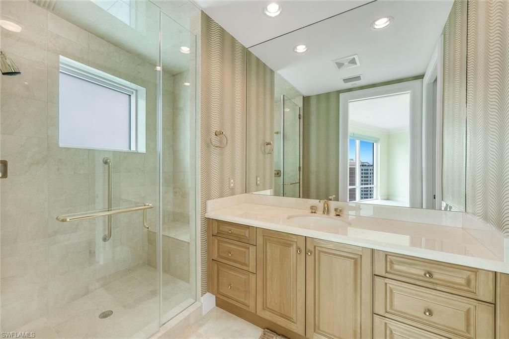 4101 Gulf Shore Blvd N, Unit 17N, Naples, FL 34103 Photo