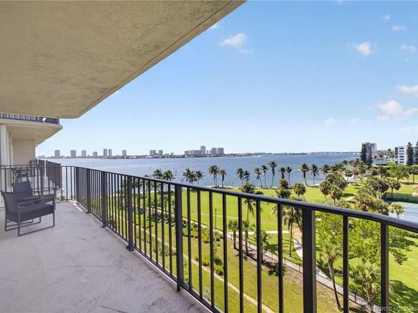 801 Lake Shore Drive , Unit 716, West Palm Beach, FL 33403