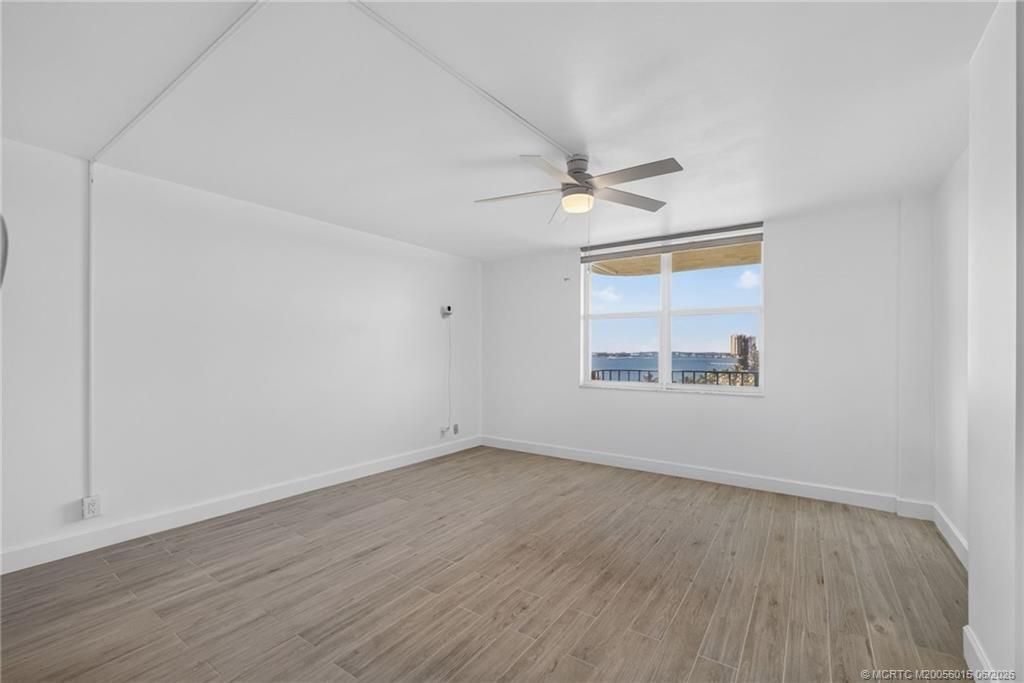 801 Lake Shore Drive, Unit 716, Lake Park, FL 33403 Photo