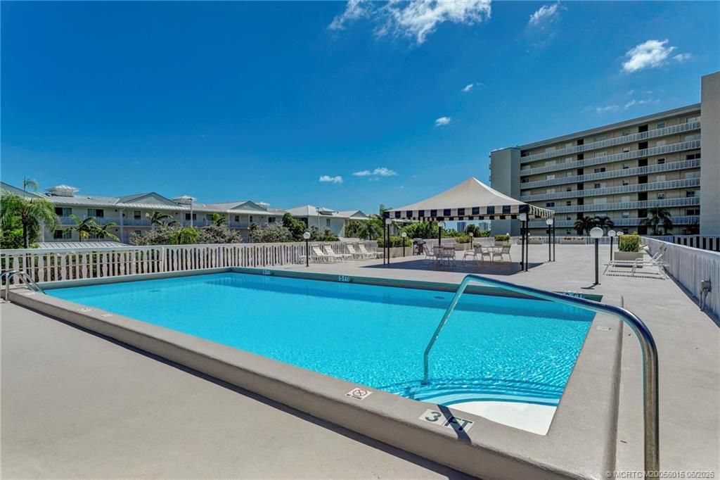 801 Lake Shore Drive, Unit 716, Lake Park, FL 33403 Photo