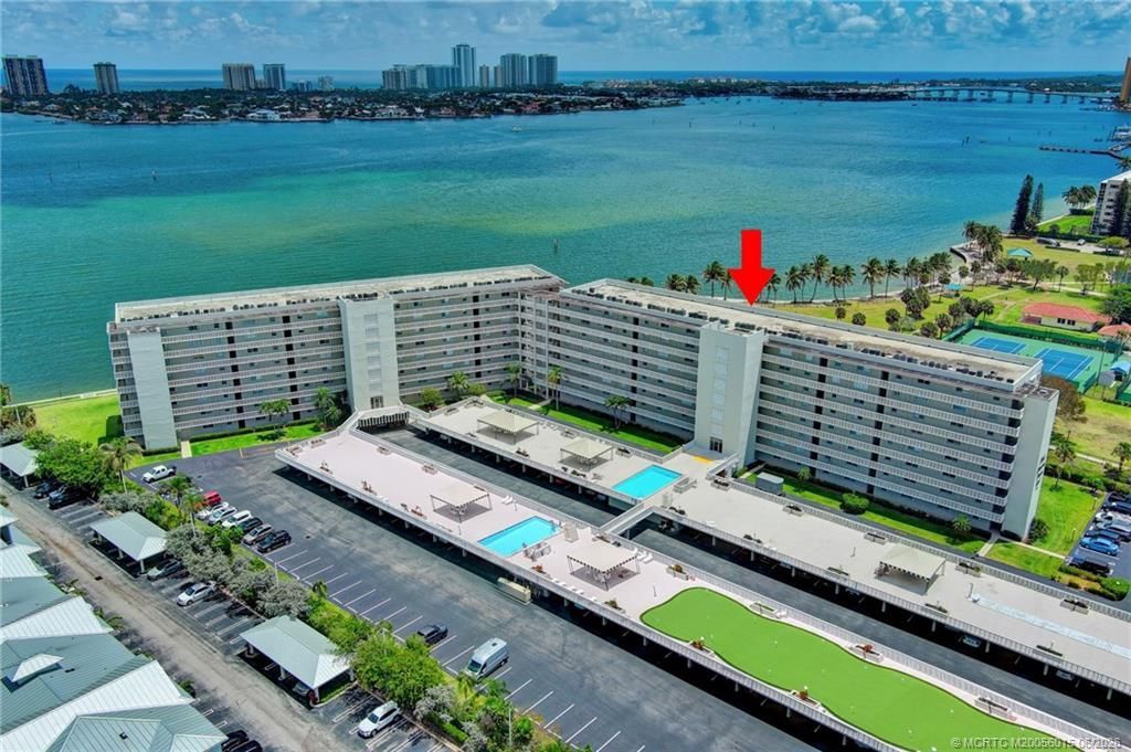801 Lake Shore Drive, Unit 716, Lake Park, FL 33403 Photo
