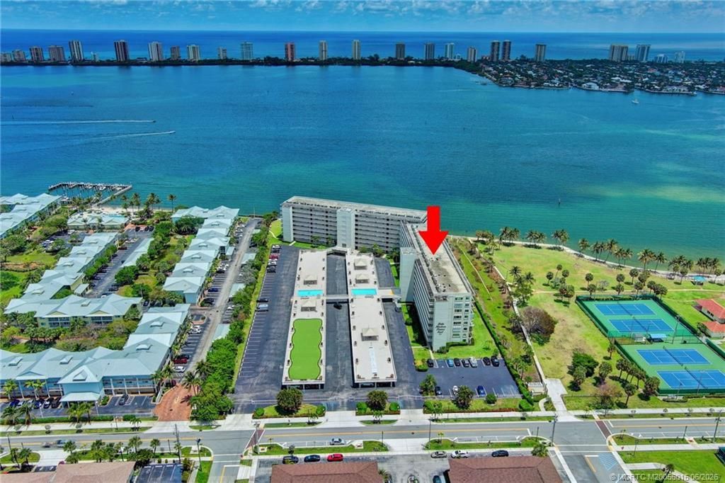 801 Lake Shore Drive, Unit 716, Lake Park, FL 33403 Photo