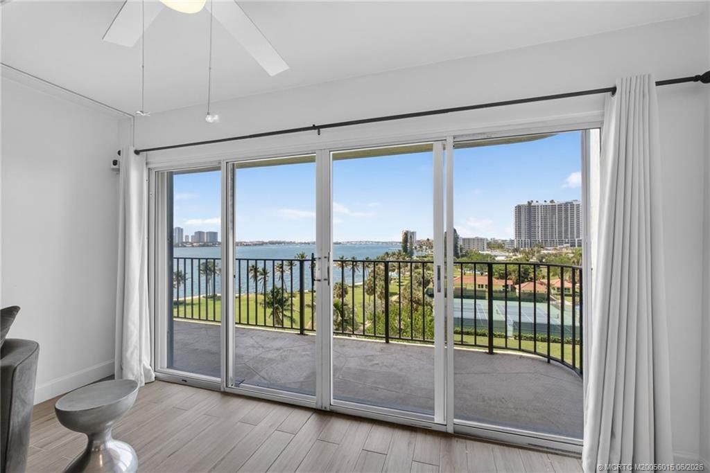 801 Lake Shore Drive, Unit 716, Lake Park, FL 33403 Photo