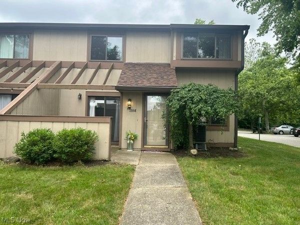 11558 Harbour Light Drive , North Royalton, OH 44133