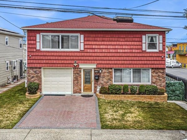 161-33 92nd Street , Howard Beach, NY 11414