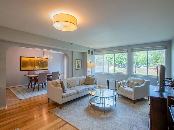 250 Hammond Pond Parkway, Unit 102N, Newton, MA 02467