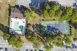 300 Myrtle Greens Dr. photo 4