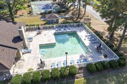 300 Myrtle Greens Dr. photo 4