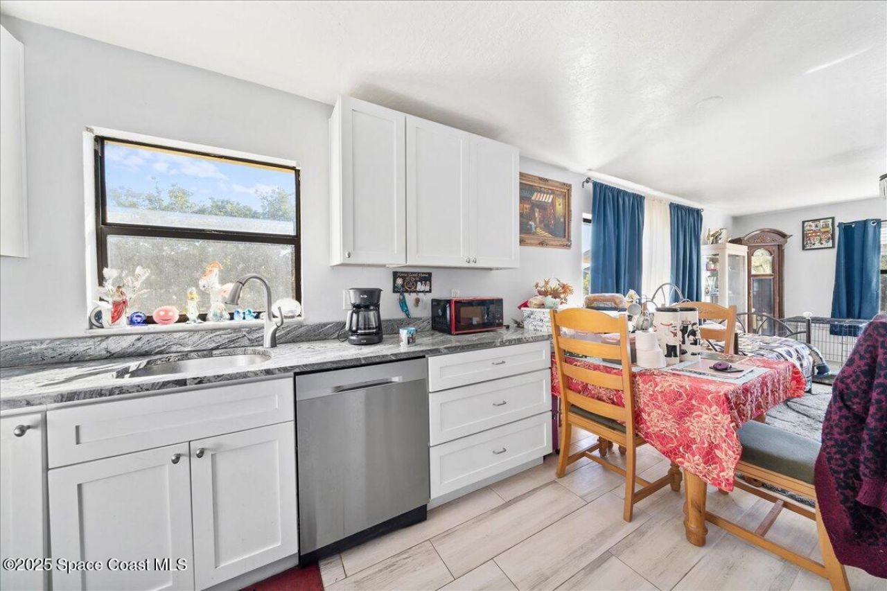 584 N Wickham Road , Unit 82, Melbourne, FL 32935 Photo