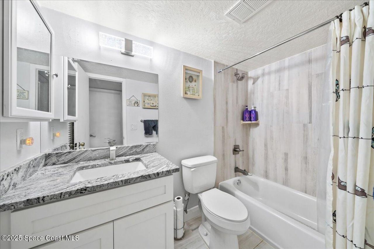 584 N Wickham Road , Unit 82, Melbourne, FL 32935 Photo