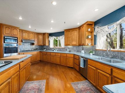10947 E Lime Kiln Rd, Grass Valley, CA 95949 Photo