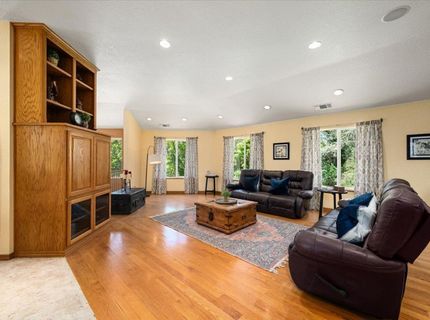 10947 E Lime Kiln Rd, Grass Valley, CA 95949 Photo