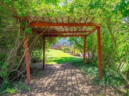 10947 E Lime Kiln Rd, Grass Valley, CA 95949 Photo