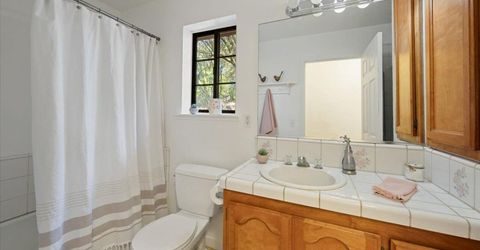 10947 E Lime Kiln Rd, Grass Valley, CA 95949 Photo